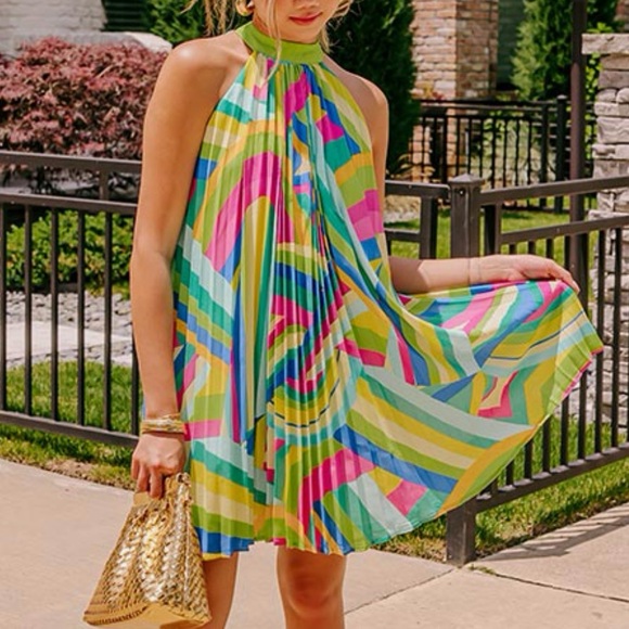 Sweet Nothings Pleated Mini Dress Sz L - Picture 3 of 8